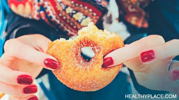 اكتشف العلاقة بين اضطرابات الأكل ومرض السكري وكيف يمكن أن يؤدي التعايش مع كلتا الحالتين إلى مشاكل صحية حادة ، وحتى الموت.