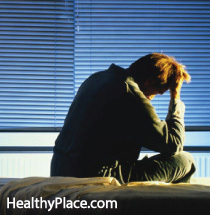 اضطرابات النوم كلها شائعة جدا في القتال اضطراب ما بعد الصدمة. تعرَّف على اضطرابات النوم في اضطرابات ما بعد الصدمة وكيفية علاجها.